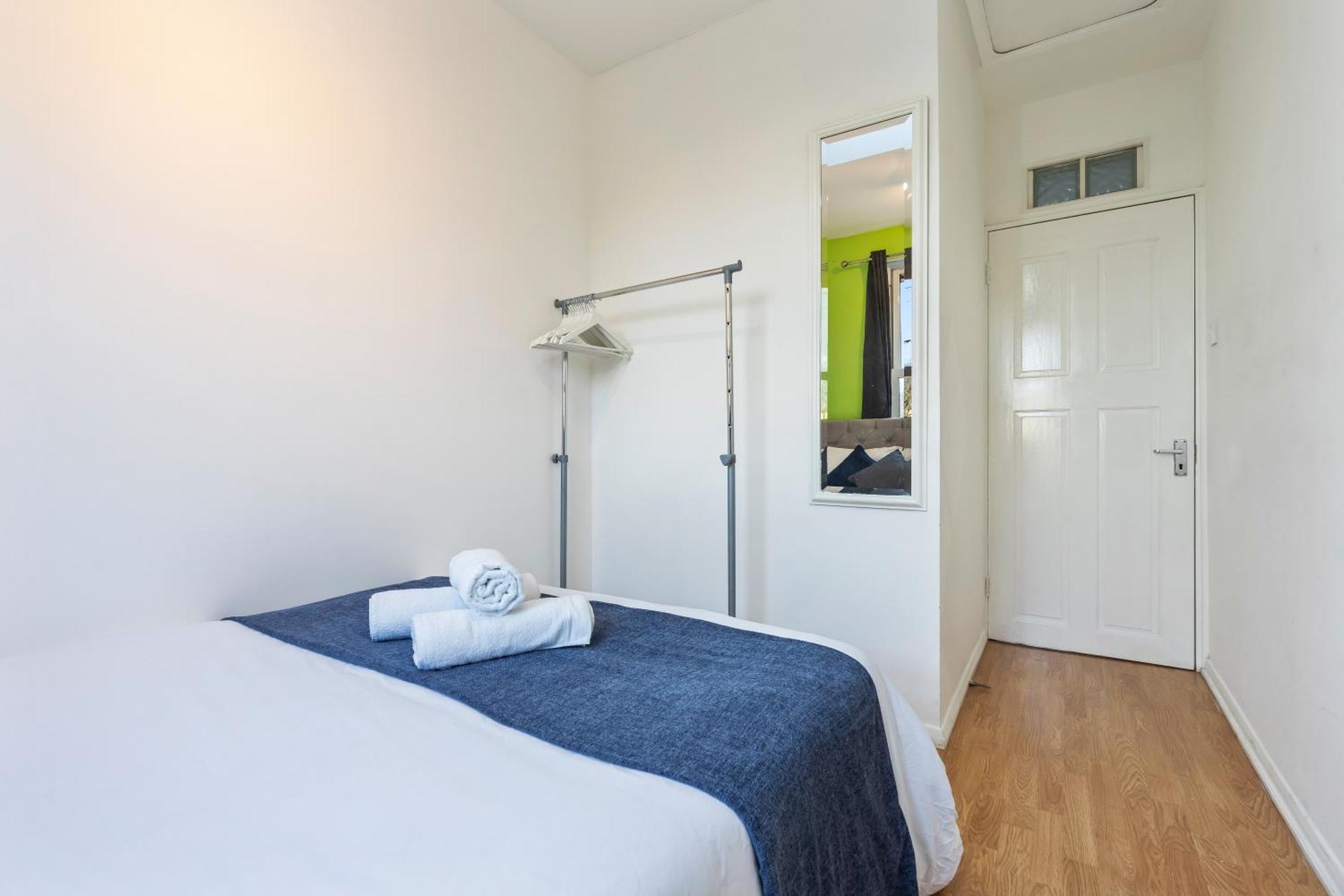 Comfy 4Br House Close To Subway Λονδίνο Εξωτερικό φωτογραφία